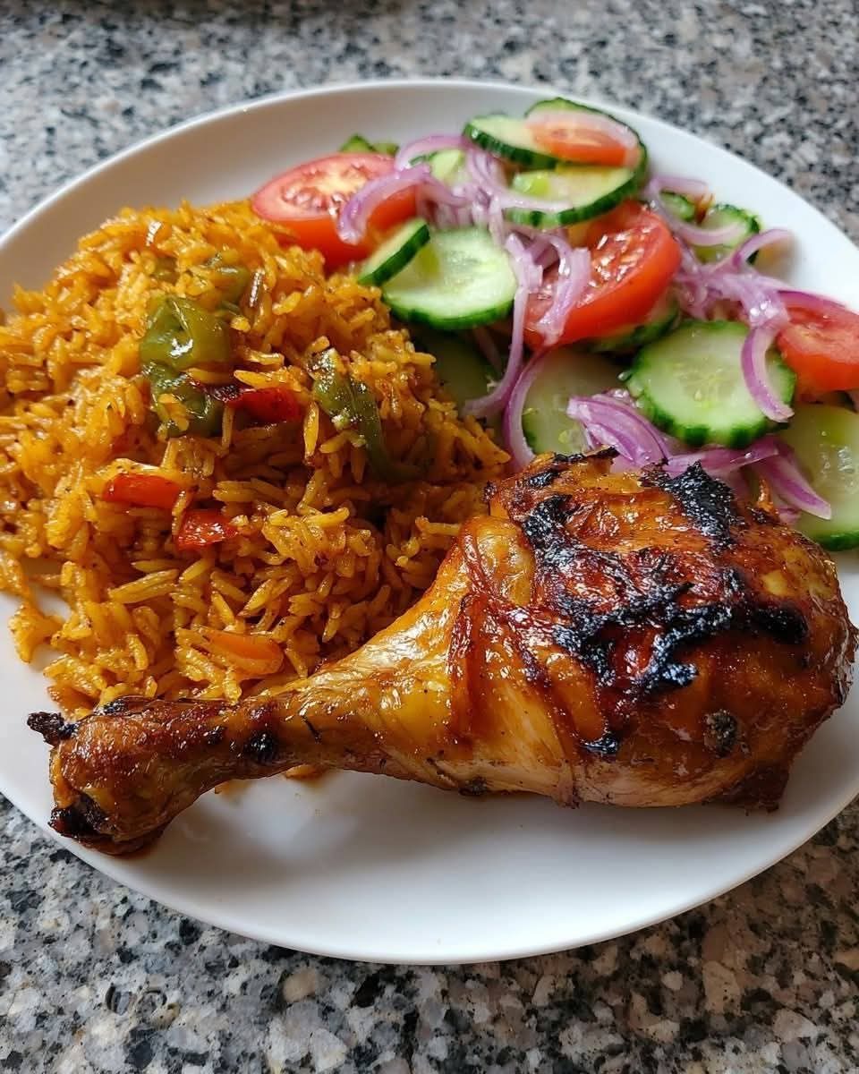 Cuisse de poulet grillée avec riz et salade fraîche